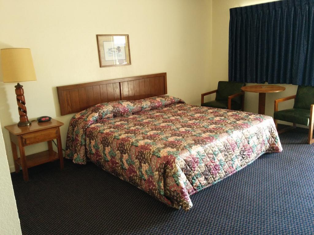 Crystal Motel Oakhurst Bilik gambar